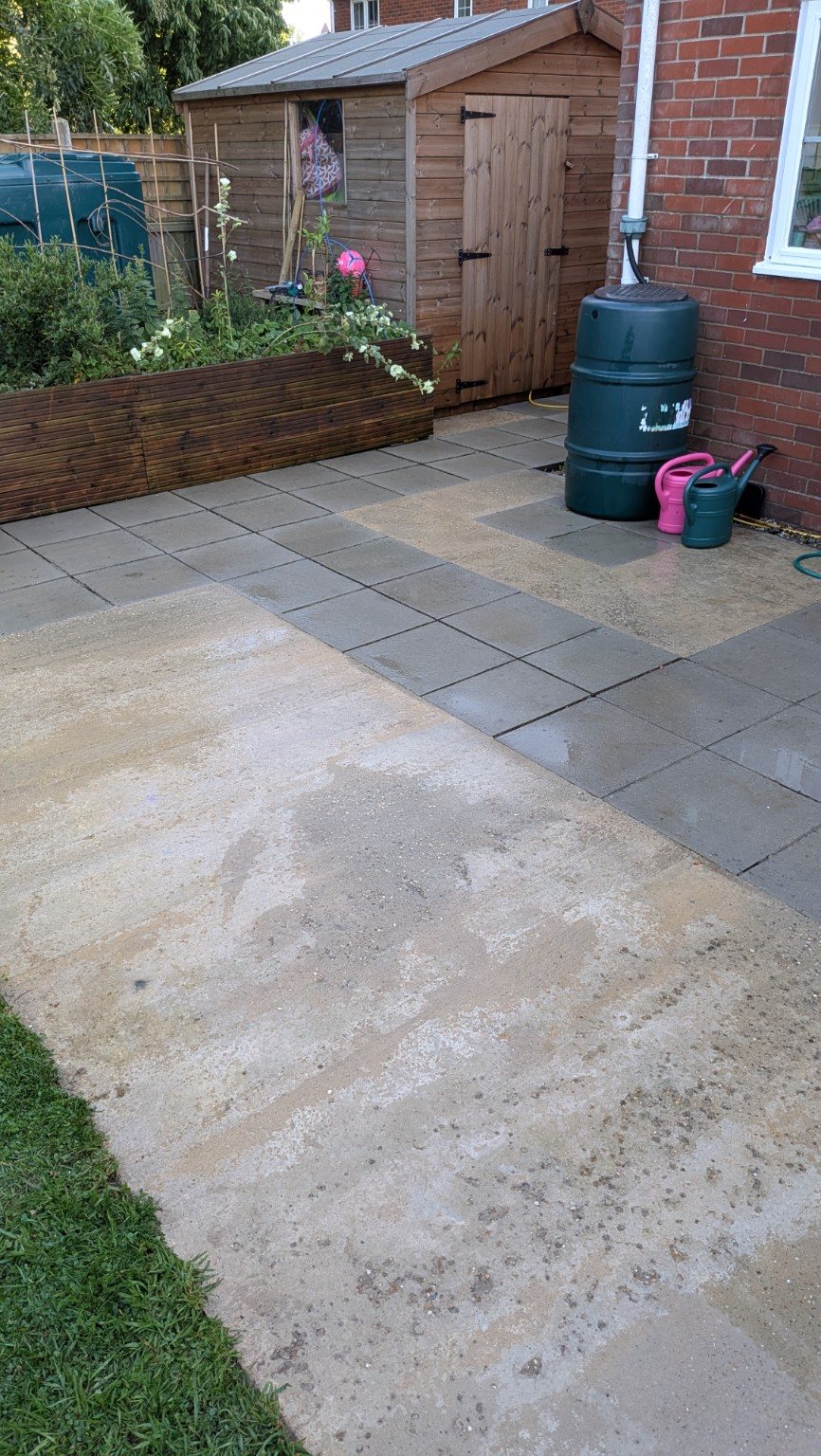 Patio cleaning and pressure washing in Norfolk